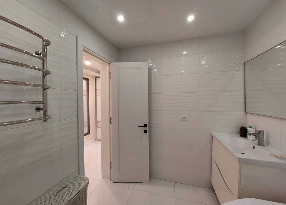 5m Аренда 3 квартира метро Дворец Спорта  Новые Дома Героев Харькова