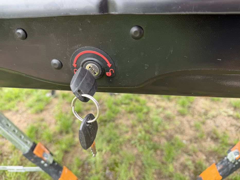 Box dachowy thule dynamic 900