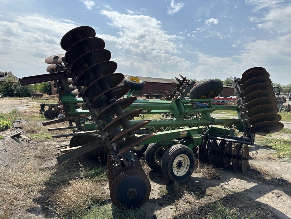 Дискова борона John Deere 630
