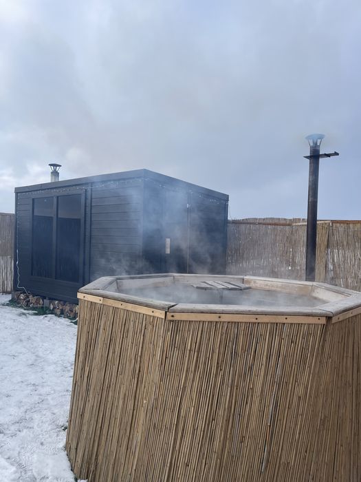 Будинок для відпочинку подобово, чан, сауна та басейн