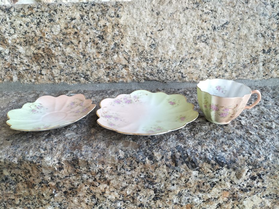 Cup and Plate Collection423545521371893764