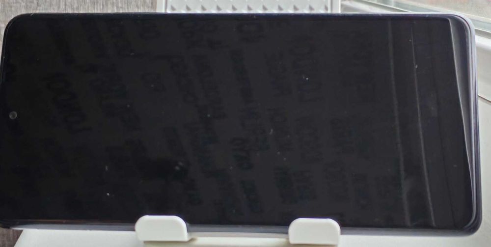 Продаю Redmi Note 10 Pro- мощный и стильный смартфон