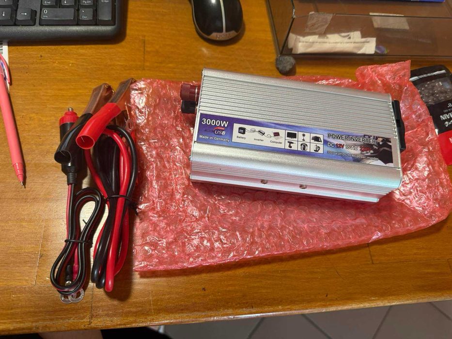 Інвертор Power Inverter 3000 220V