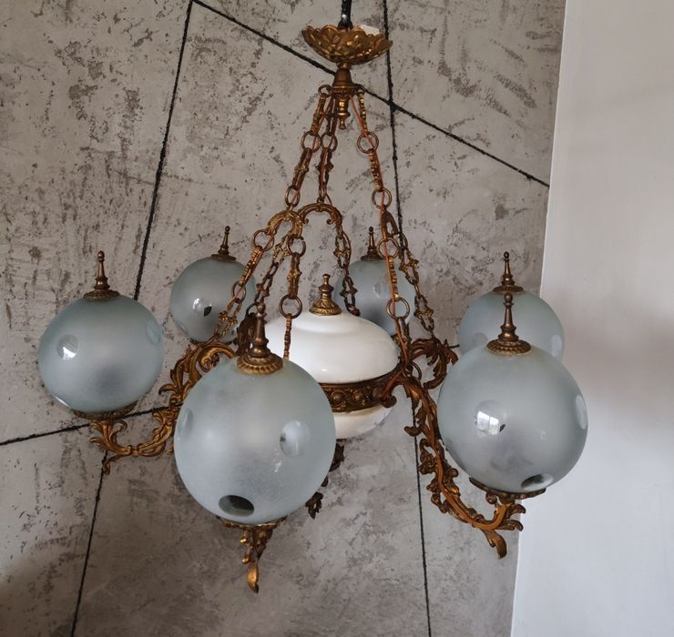 Lampa zabytkowa sufitowa