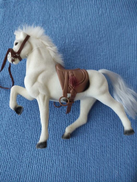 Лошадка, символ года, сувенирная. В-17см.