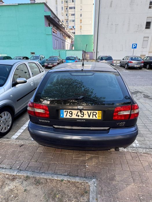 Volvo V40 1.9 Diesel 115 cv — 2003 — 260.000 km — Para reparar — photo 5