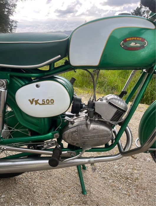 Motorizada restaurada Mopede