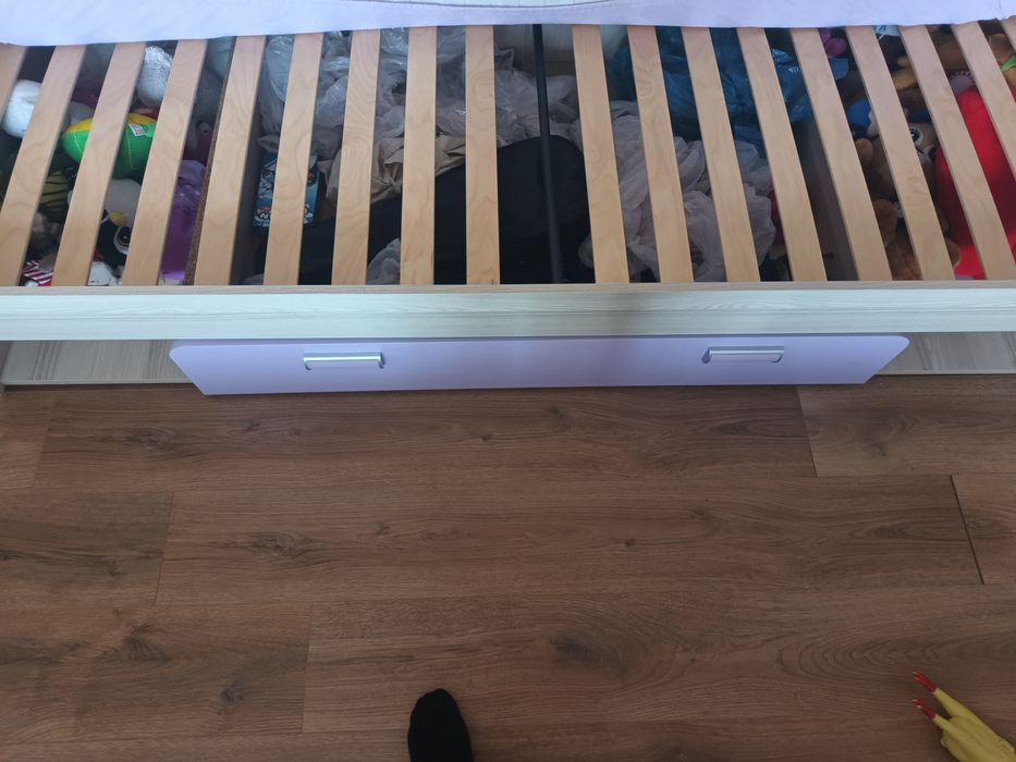 Łóżko dla dziewczynki 80/200