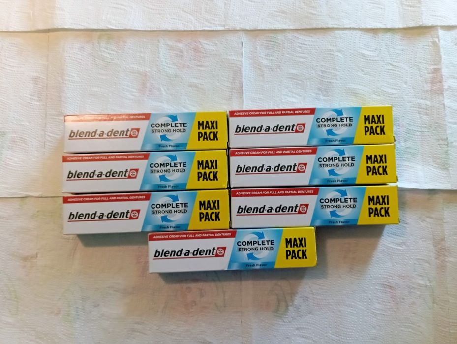 Blend a dent Complete Krem do protez zębowych 70ml 7 szt.