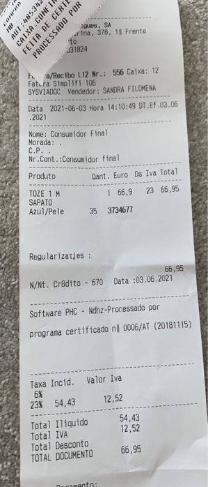 Sapato de pele azul n. 35