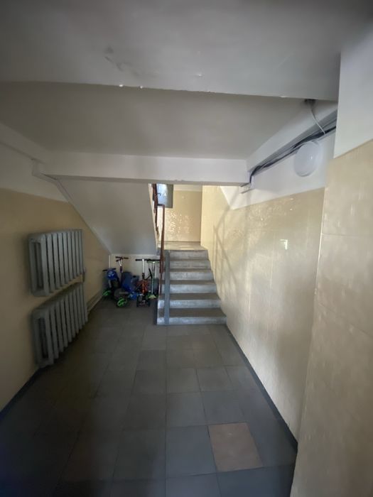 Продам 2-комн.кв. Солнечный ж/м. Любарского, 36.