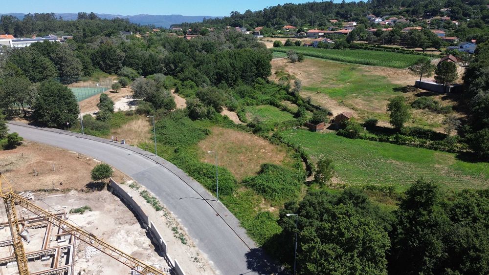 Terreno para Construção - Cambra