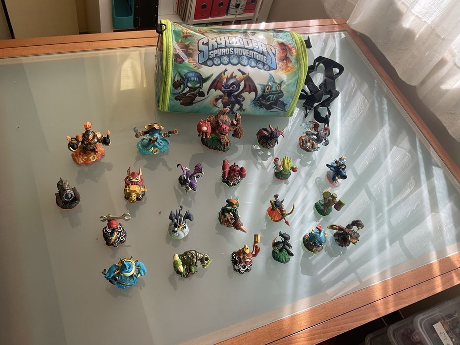 Pack skyalanders saco e bonecos