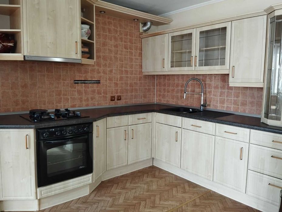 Продам 3-х кімн кв 80 м кв, Тааврійський