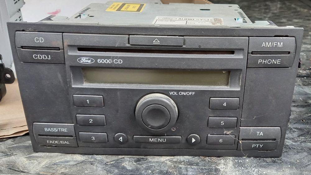 Автомобільна магнітола до Caddy, Ford  транзит оригігал б/в