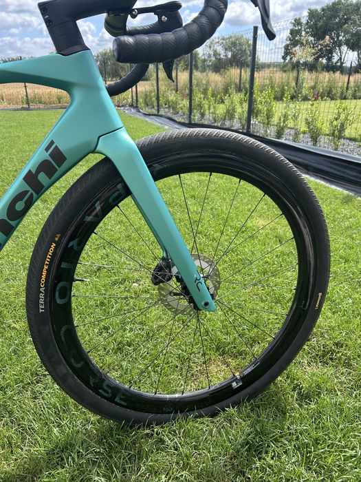 Gravel  Bianchi Impulso Rc Shimano GRX Di2 Pomiar Mocy Conti45c