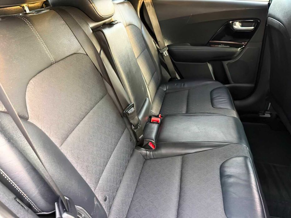 Kia Niro      2018