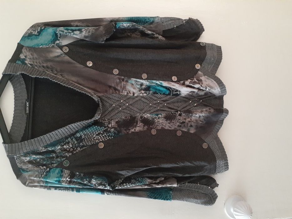 Свитерочки. Размер 50-54.