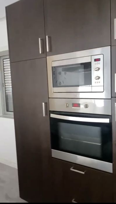 Armario cozinha com ilha