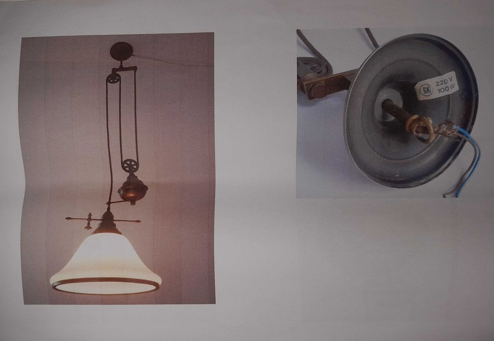 CANDEEIRO DE TECTO EM METAL E PORCELANA