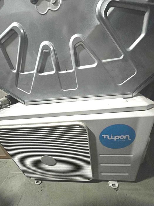 Ar condicionado de cassete Nipon (Model X18 UE1) - €300,00