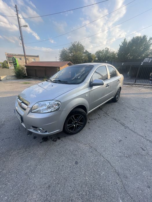 Chevrolet Aveo 2011 VIN KL1SF69YEBW100942 фото оголошення 2 з 5