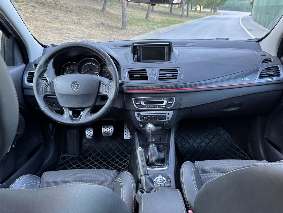 Renault Mégane — fotografia 8