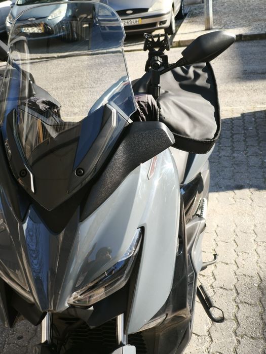 Scooter Yamaha XMAX 125 Tech Max