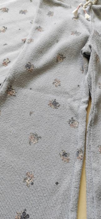 Komplet H&M spodnie legginsy bluzka