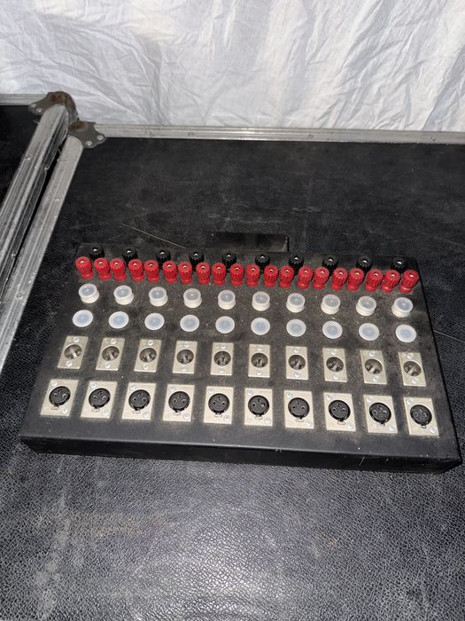 Stage Box Multipin NOVAS EDAC 10 e 5 Vias XLR Fichas Neutrik