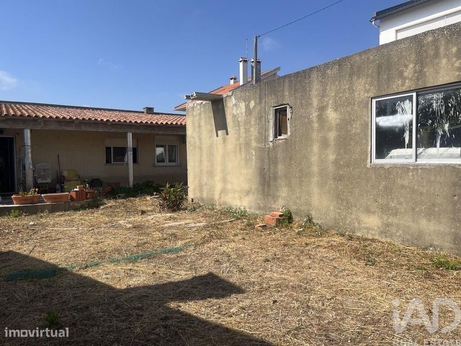 Casa / Villa T2 em São Domingos de Rana de 71,5 m2