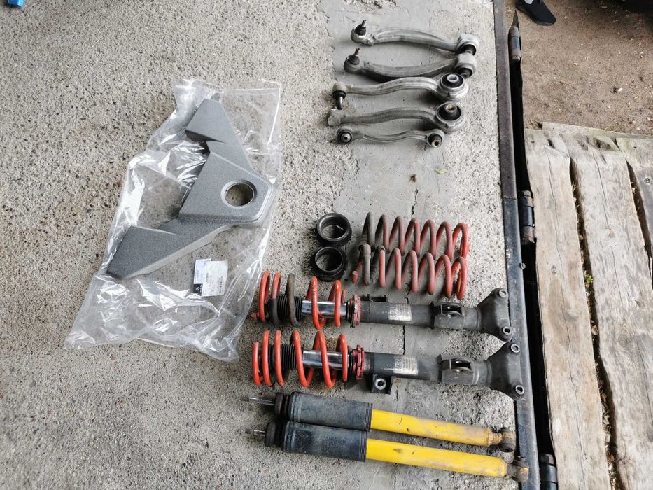 Mercedes C63 AMG W204 zawieszenie sprężyny,amortyzatory,wachacze Sport