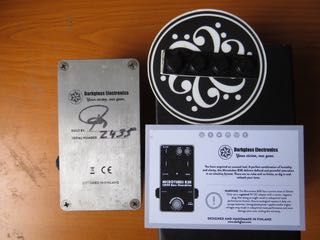 Façam as vossas Ofertas - Rien ne vas Plus! Pedais de Baixo