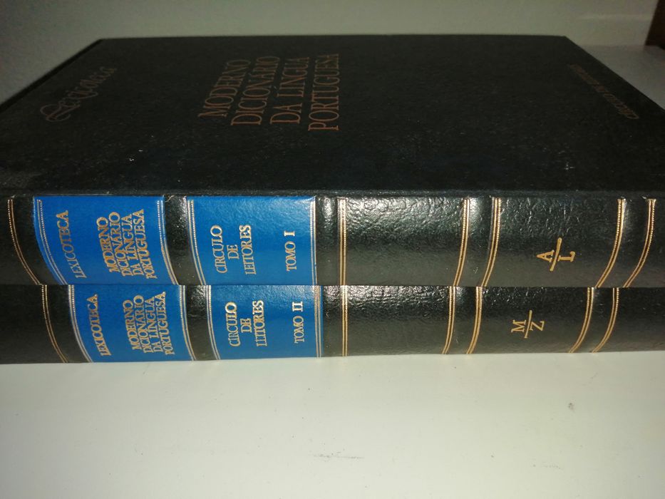 Lexicoteca Moderno Dicionário da Língua Portuguesa C. Leitores*