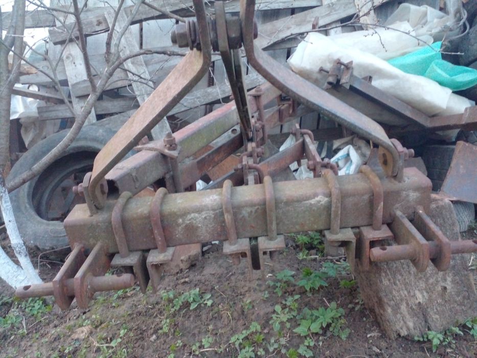 Продам плуг до те 25