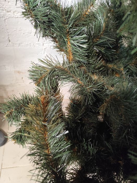 Ялинка штучна новорічна зелена, висота 1.85