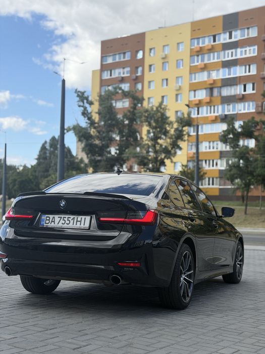BMW 3 Series 2019 VIN WBA5R7C05LFH48132 фото оголошення 11 з 24