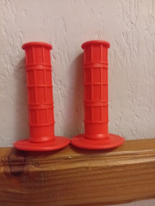 Продам грипси для мотоцикла