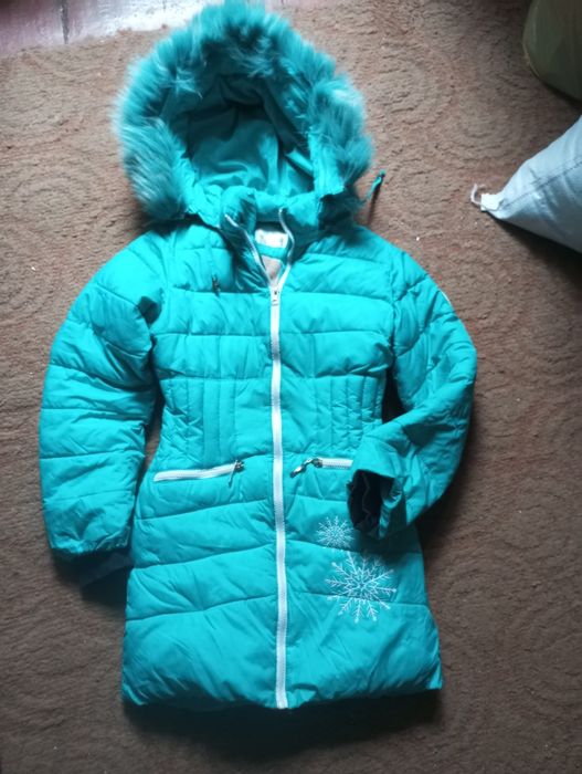 Пальто детское зимнее куртка рост 140см Испания
