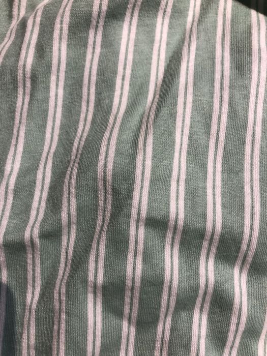 Bluzka bez ramion miętowo biała