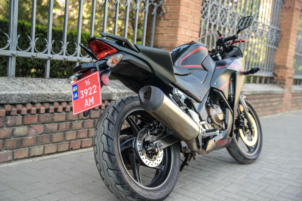 Honda cbr 300r 2019  рік