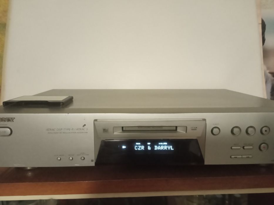 Музыкальный рекордер "Sony MDS JE-470", цвет - "серебро", MDLP !