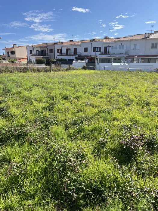 Dois  excelentes lotes a 3 minutos do centro da Póvioa de Varzim