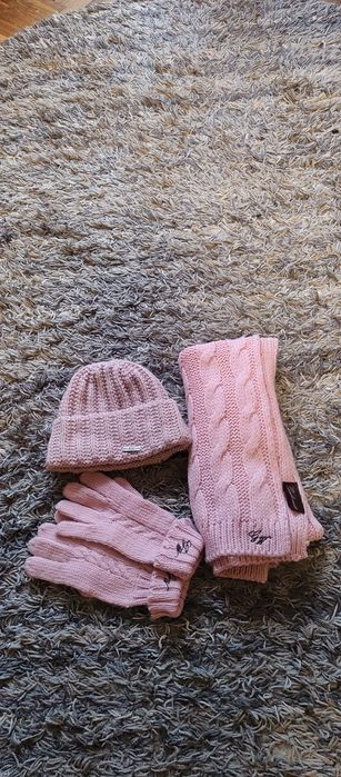 Зимова шапка, шарф, рукавички
