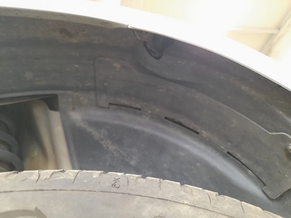 Cava roda frente direita FIAT Punto Evo (199_)