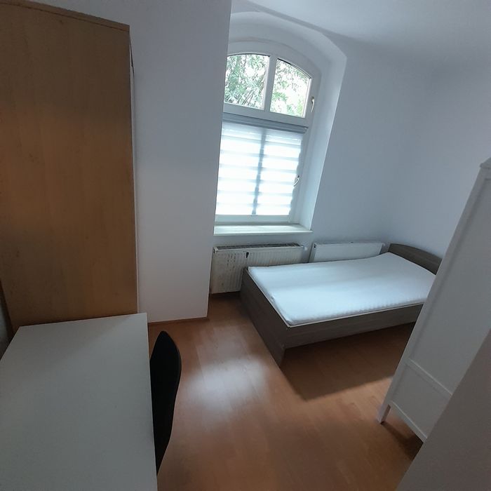 Pokój Ruda Śląska (Nowy Bytom)dostepny od teraz// room in Ruda Śląska