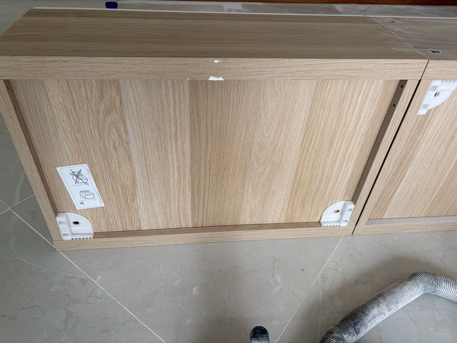 Armário Ikea Besta