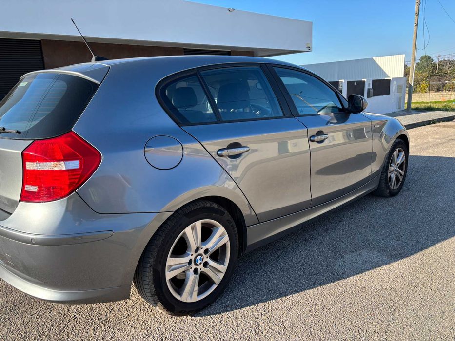 BMW  116   2.0 D     100000 Kms