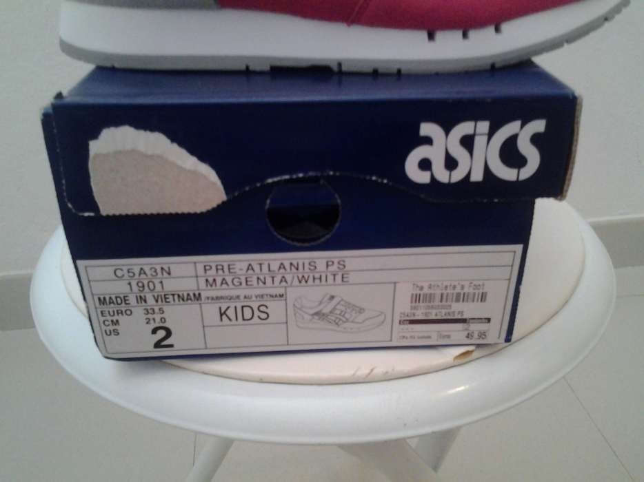 Ténis Asics NOVOS
