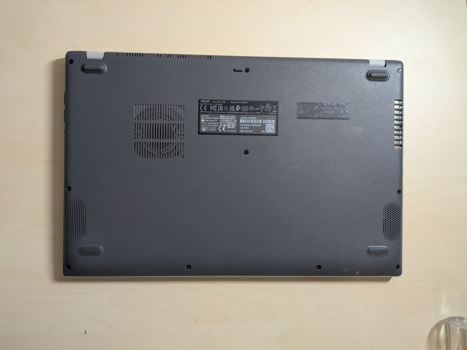 Sprzedam laptop ASUS X515EA